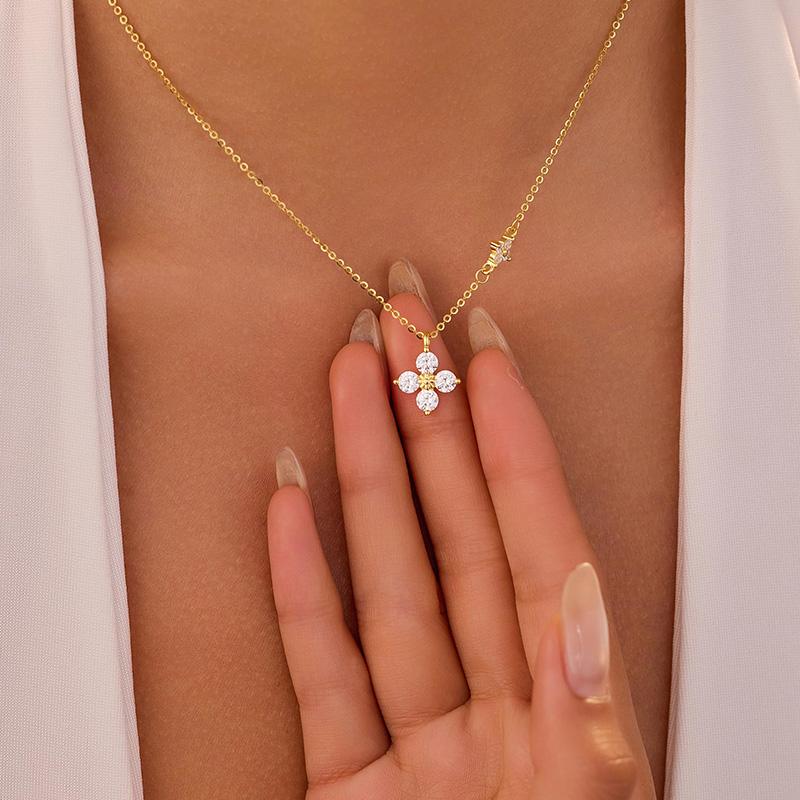 925 Sterling Silver Dainty Lucky CZ Leaf Necklace for Women 14k Gold Plated Flowers Elegant Pendant Necklace Wedding Jewelry