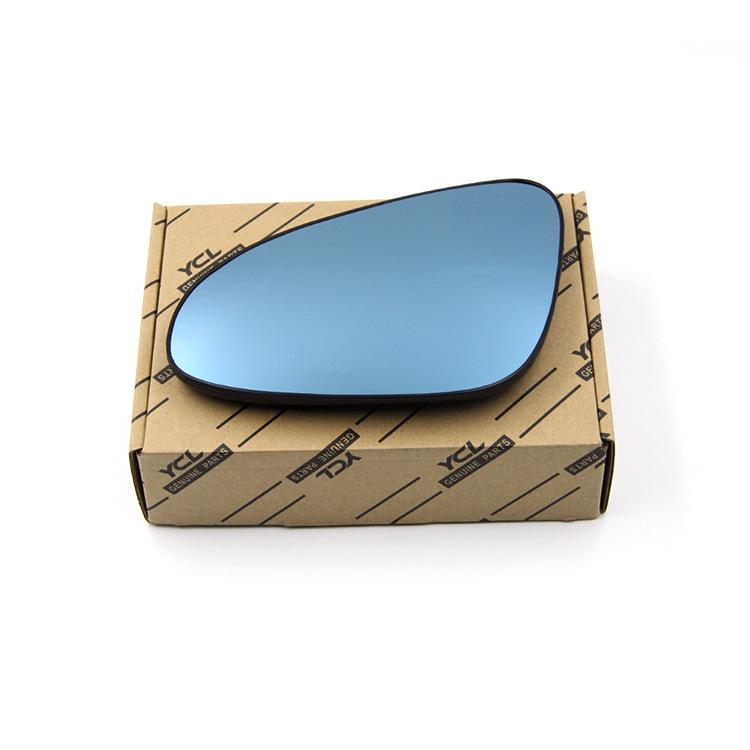 

Toyota Camry 2016 Синее антибликовое зеркало заднего вида с подогревом и функцией отпотевания и указателем поворота yes