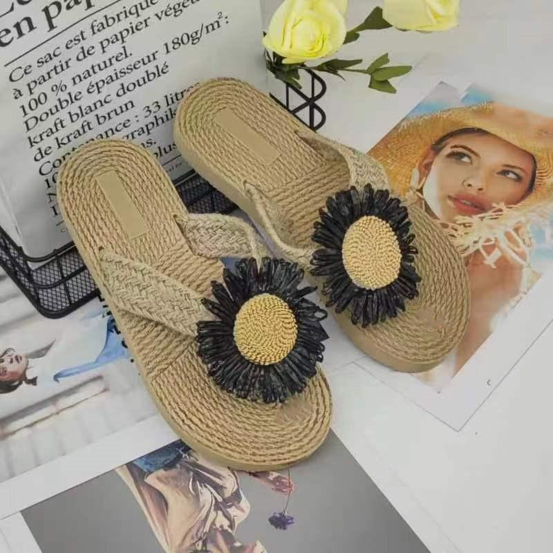 Summer Imitation Straw Women's Sandals Flip Flops Fashion Beach Flat Heeled Comfortable Outdoor Beach Women's Slippers