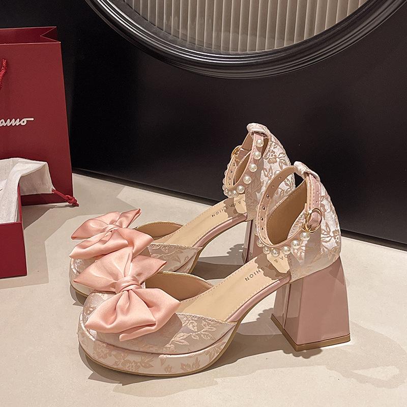 

Бантовые жемчужные сумки, сандалии на каблуке, женские, лето 2025, новинка, инс, с юбкой, универсальные, фея, высокий каблук, римские туфли 40 розовый