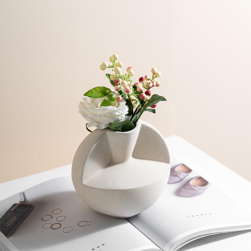 Nordic Geometric Ceramic Vase: Frosted Pottery Flower Arrangement Ornament