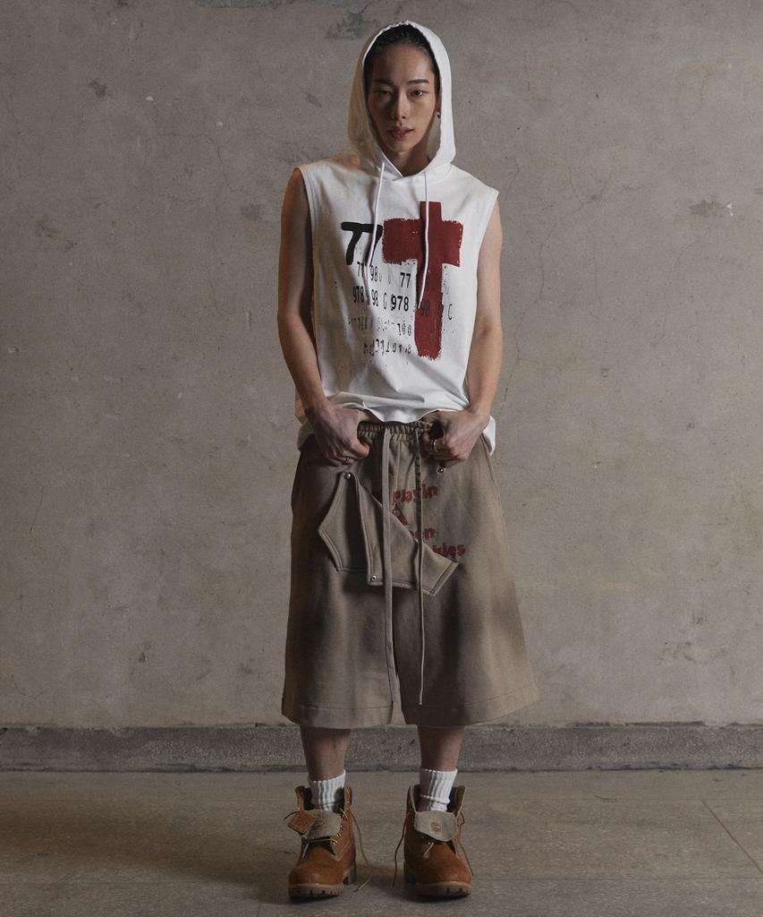 Garter Gallery Red Cross Hood Sleeveless_White