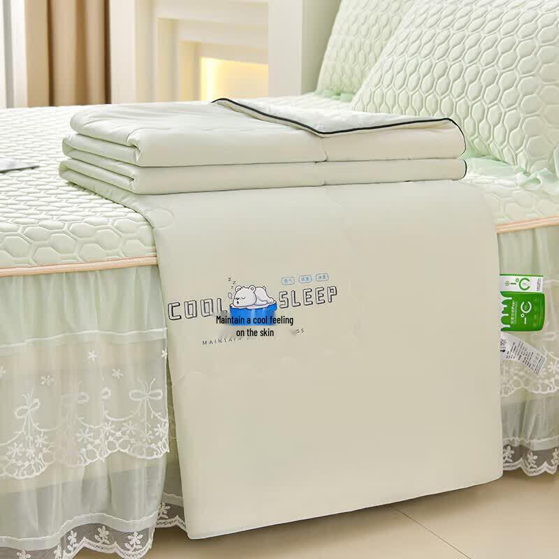 Yalu Ice Silk Summer Cooling Quilt