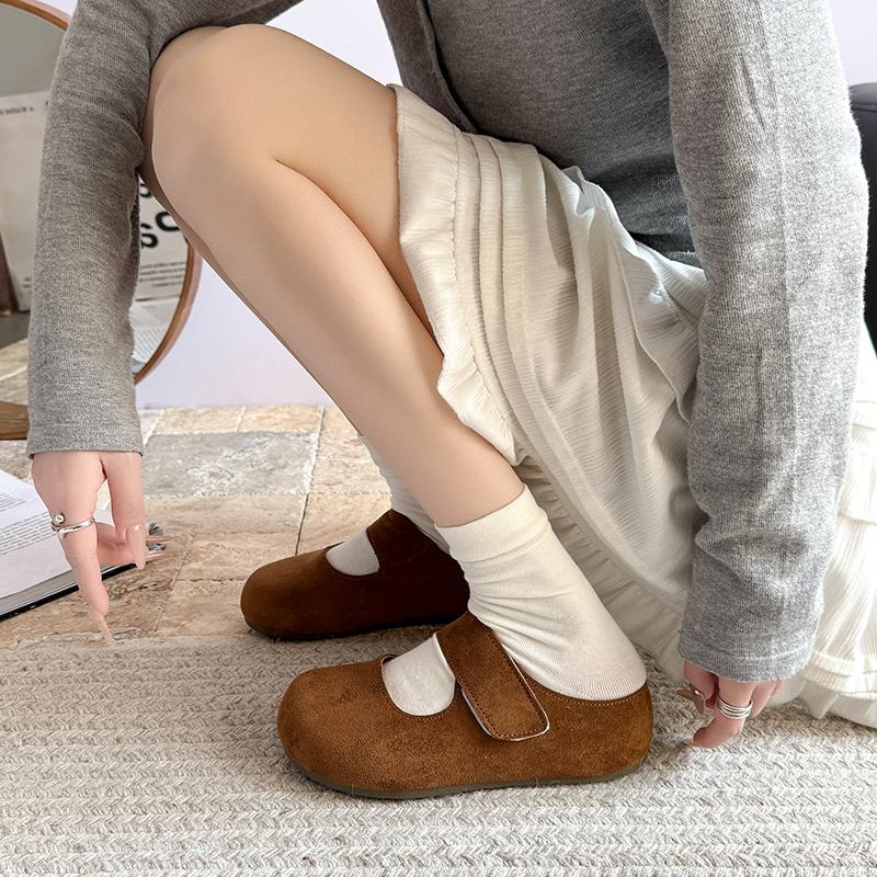 Fashion Flat Shoes Female Woman's Slippers Cover Toe Luxury Slides 2025 Designer Female Shoes Slippers Casual Cover Toe 2025 Luxury