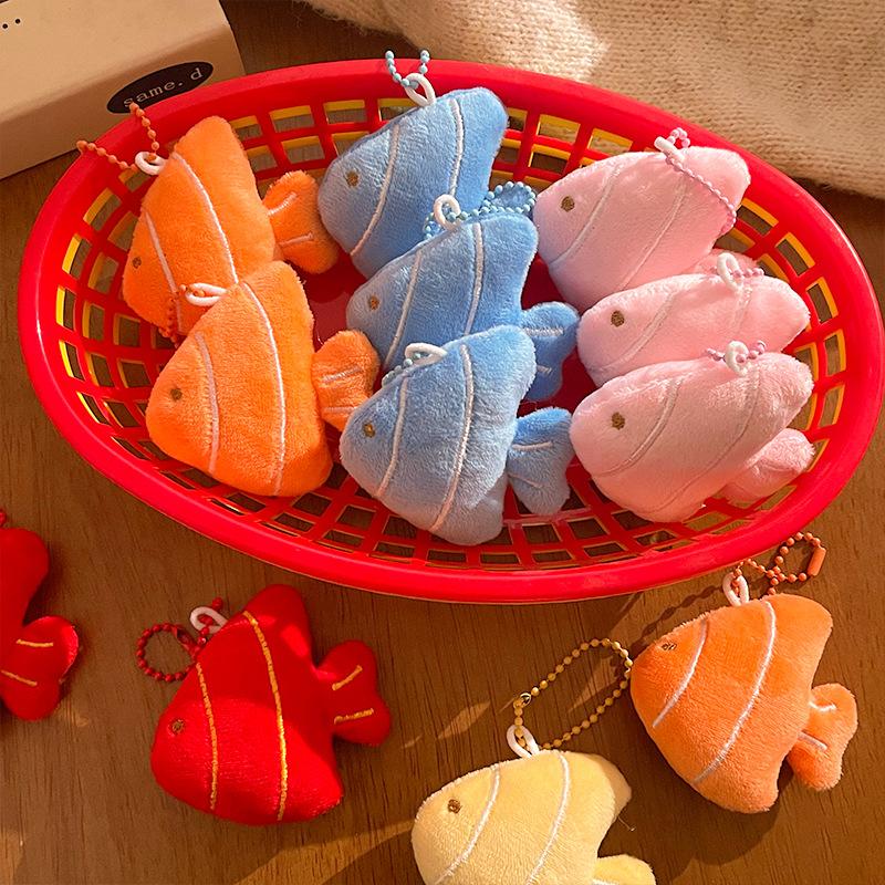 Plush Fish Keychain Adorable Fish Bag Charm Stuffed Animal Pendant Plush Kawaii Fish Decoration For Diy Decoration Keys Bags