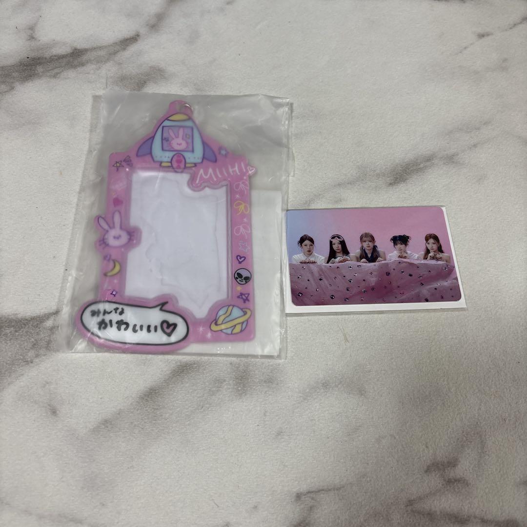 

[USED] NiziU Pop-Up Photo Card Holder with Miihi Trading Card