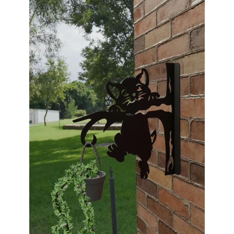Wrought Iron Wall Bracket Pigeon Planter Flower Pot Holder
