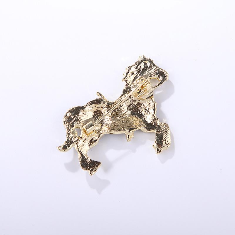 1Pc Horse Brooch Simple Alloy Exquisite Diamond Gift Metal Brooch Clothing Decoration