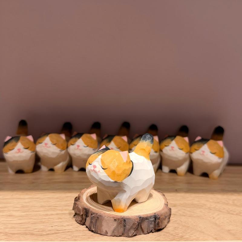 1Pcs Calico Cat Handcarved Wood Figurine Decorative Home Office Desk Ornament Special Gift for Cat Owners