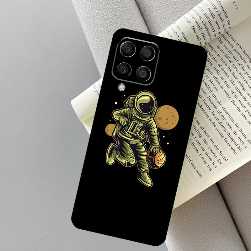

Astronaut Space Dunk For Samsung Galaxy M06 M16 M12 M55 M15 M35 M14 M34 M54 M11 M21 M31 M13 M33 M53 M32 M52 Case Samsung M11