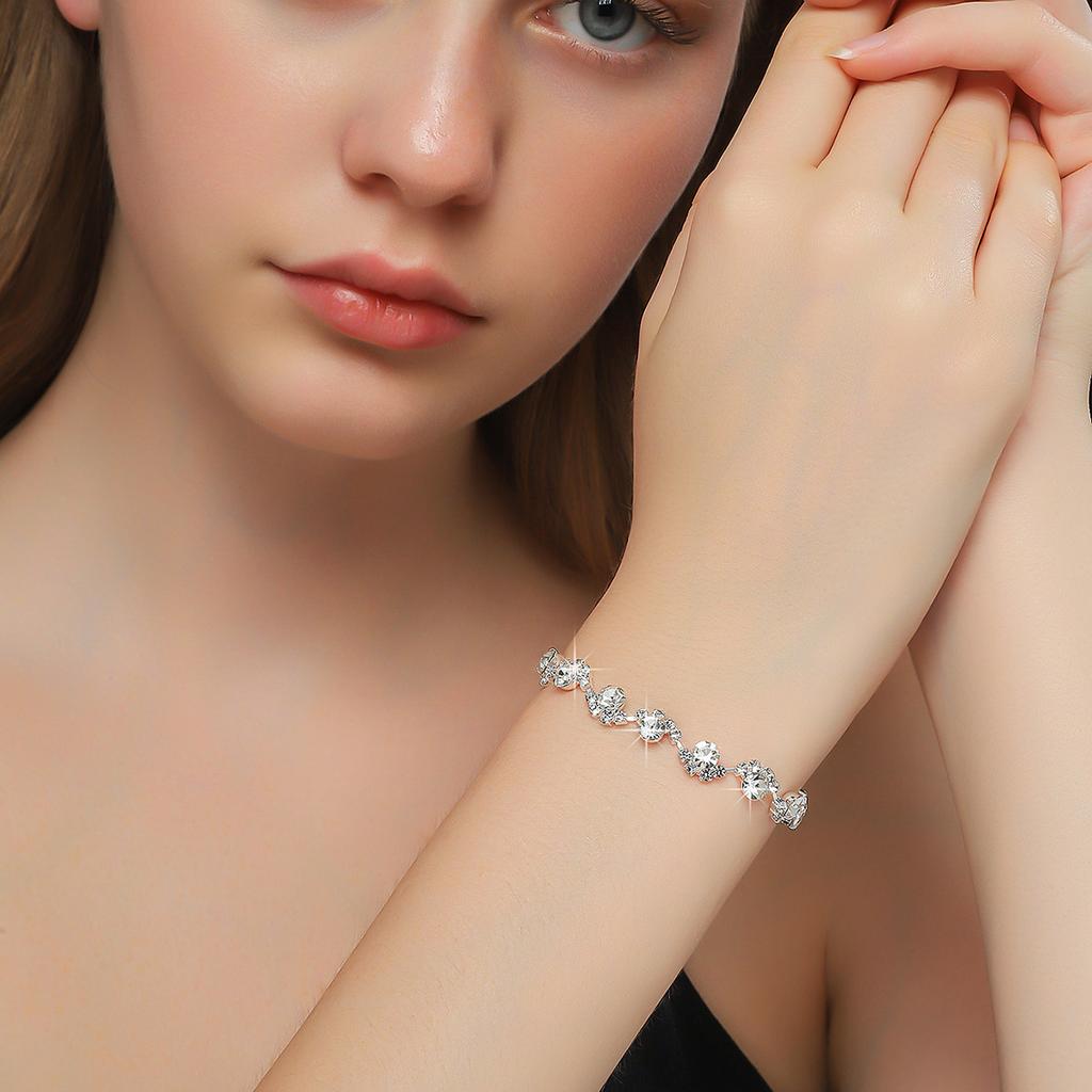 Exaggerated Full Diamond Bracelet Collarbone Chain Pearl Necklace Stud Earrings Women'S Jewelry High-End Women'S Light Luxury Set
