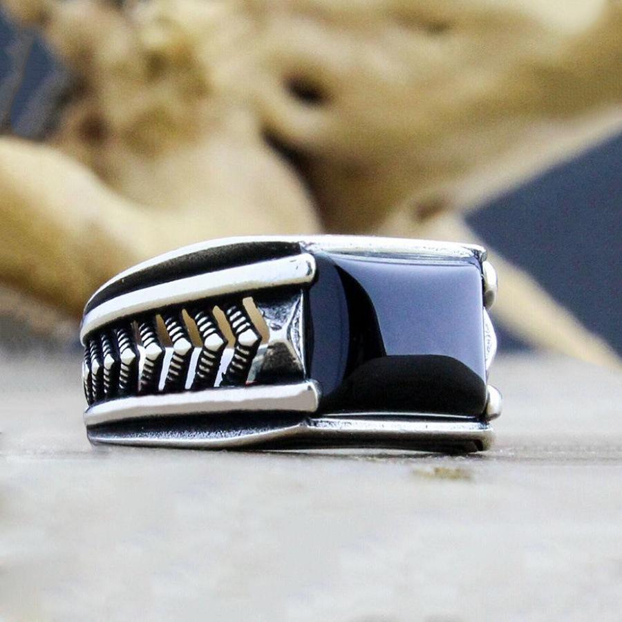 Black Onyx Street Retro Punk Hip Hop Men's Fashion Hand Jewelry Steel Color Ring