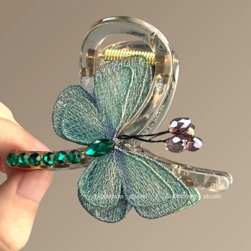 Spring Butterfly Temperament Retro Style Embroidered Butterfly Grip Clip At The Back of The Head Half Tied Shark Clip Hair Accessories Travel Hairpin