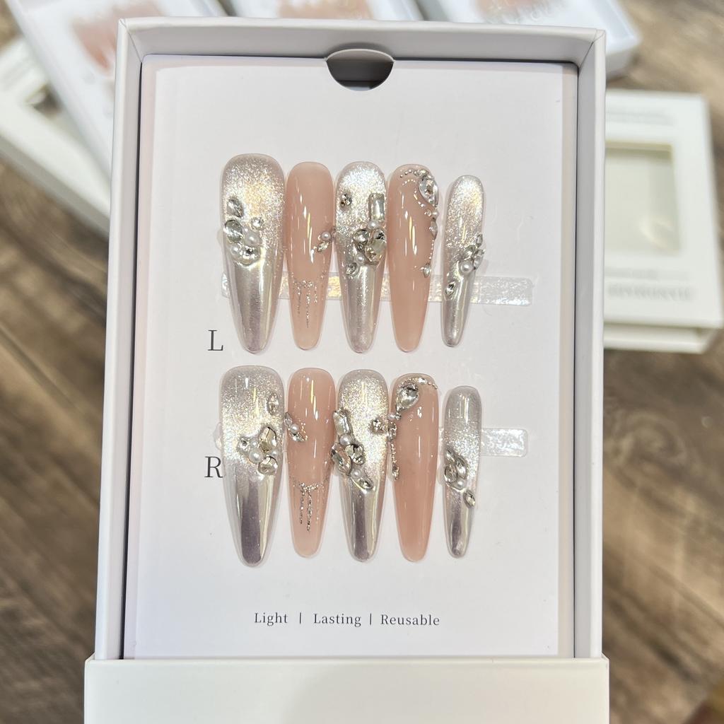 Pure Hand-wearing Armor High-end Nude Color Cat Eye Magic Mirror French Zircon Crushed Diamond Manicure Removable