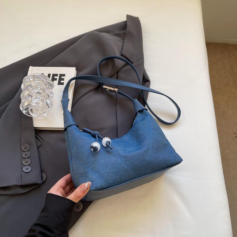 

Niche simple handbag simple bucket bag 2024 new trendy fashion shoulder bag simple foreign style messenger bag темно-синього кольору