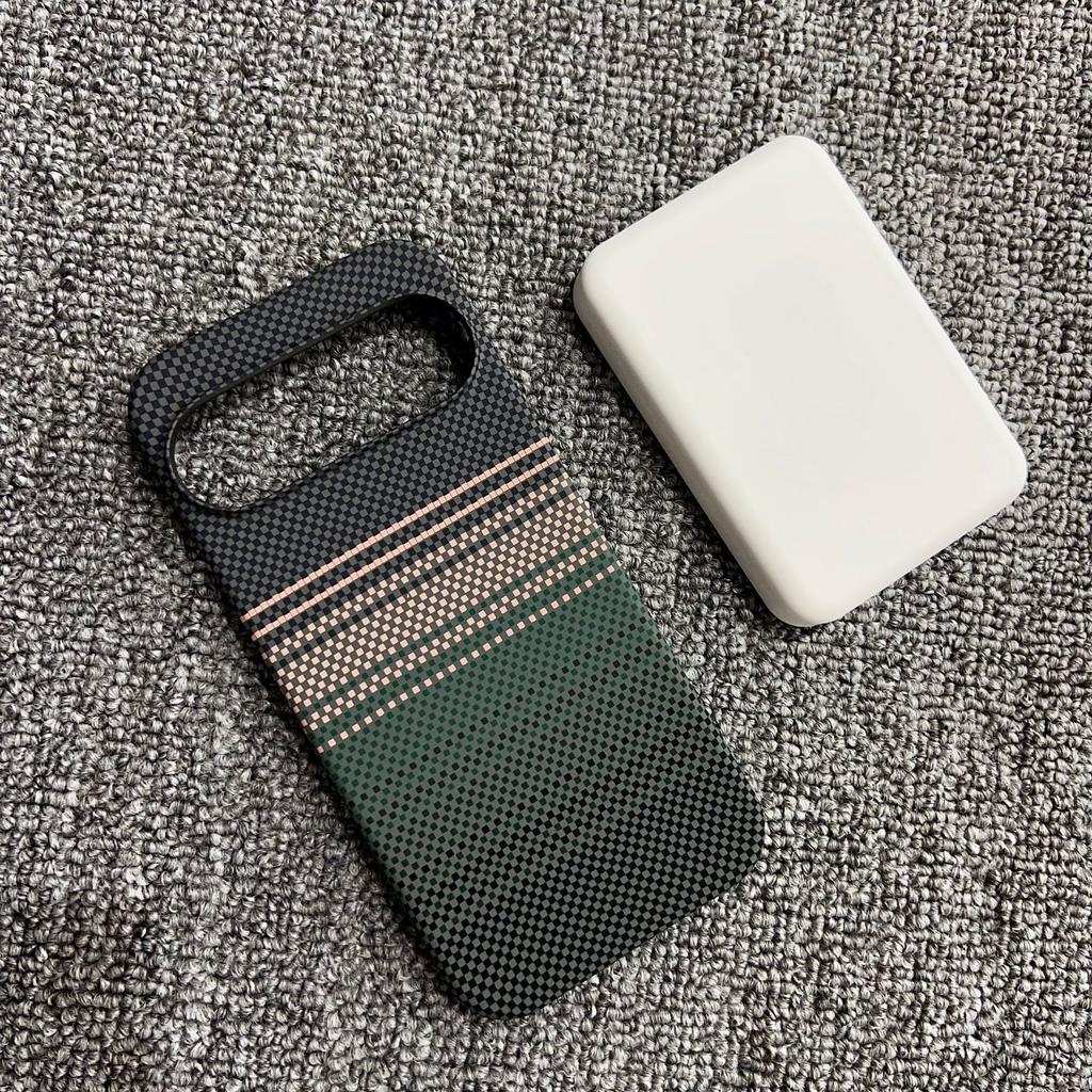 Applicable to Google Pixel10Pro Magnetic Pixel10 Mobile Phone Case Kevlar Pattern Pixel9/9p Carbon Fiber Pattern