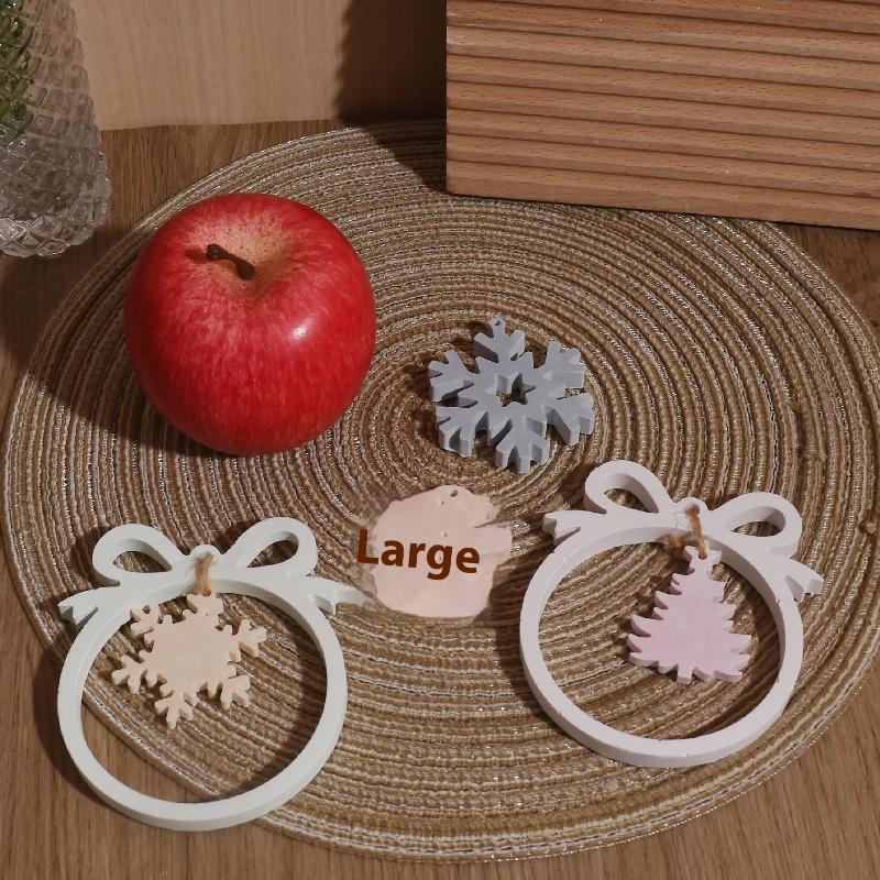 Christmas Tree Pendant Silicone Mold Xmas Candle Plaster Bow Snowflake Key Gypsum Mold Diy Hanging Decor Santa Claus Resin Mold
