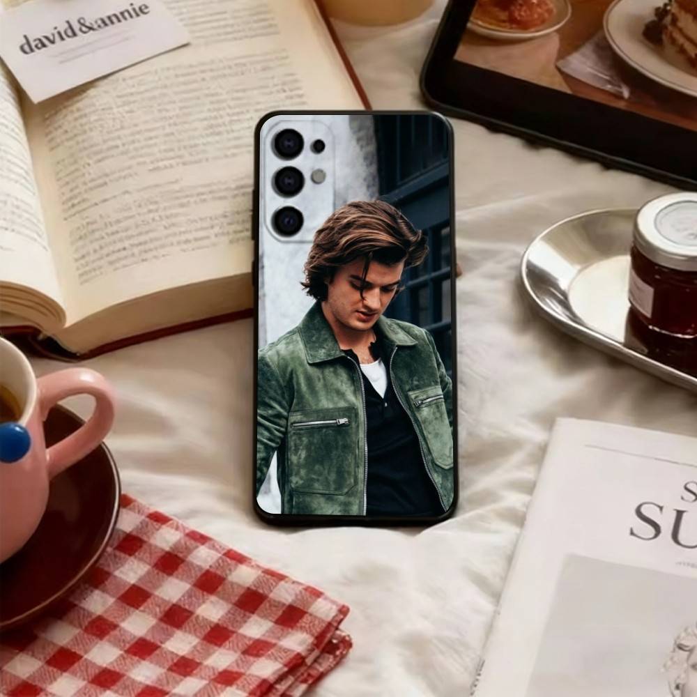 Joe Keery Phone Case Black Silicone Soft For Samsung S25,S24,S21,S22,S23,S30,Ultra,S20,Plus,Fe,Lite