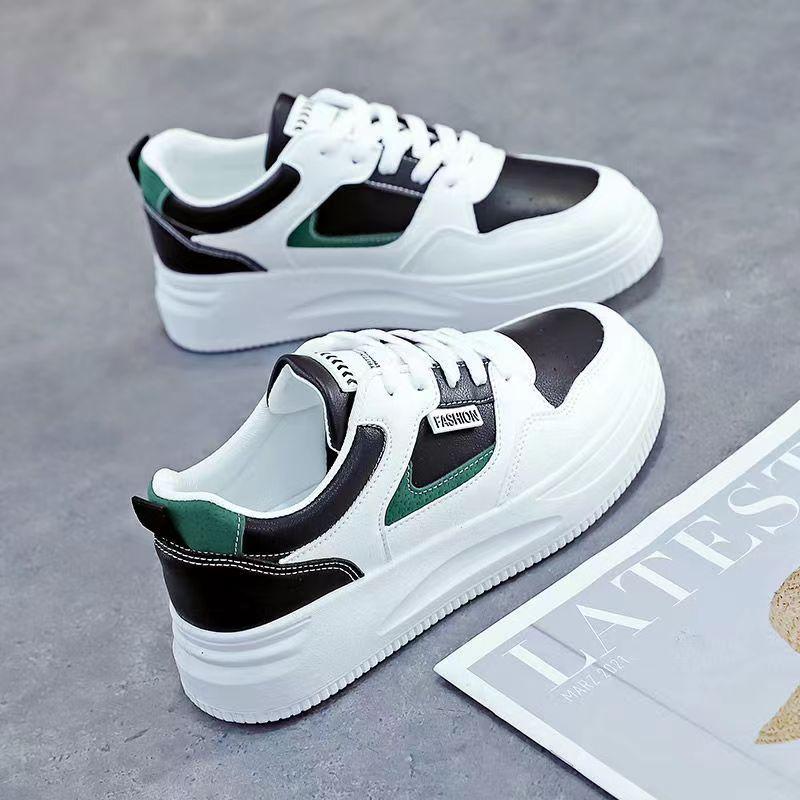 NEW Board shoes women's sports thick sole versatile Korean version ins trendy anti slip white shoes women
