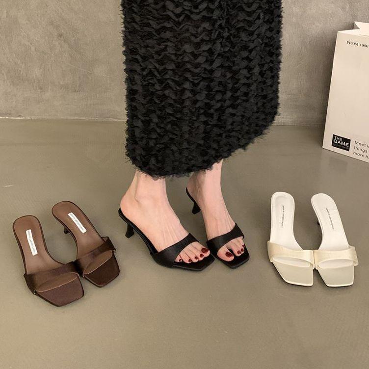 

Премиальные французские однословные босоножки на высоком каблуке женская обувь лето новая черные тонкие каблуки крутые шлепанцы женская обувь 40 белый