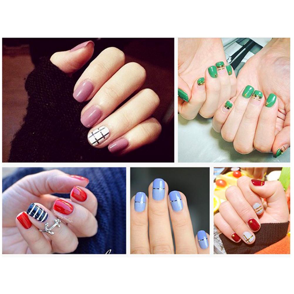 32 Colori Strisce per Unghie Linee Multicolore Rotoli Striscia Linea Decorazione Nail Art Adesivo DIY Punte per Unghie