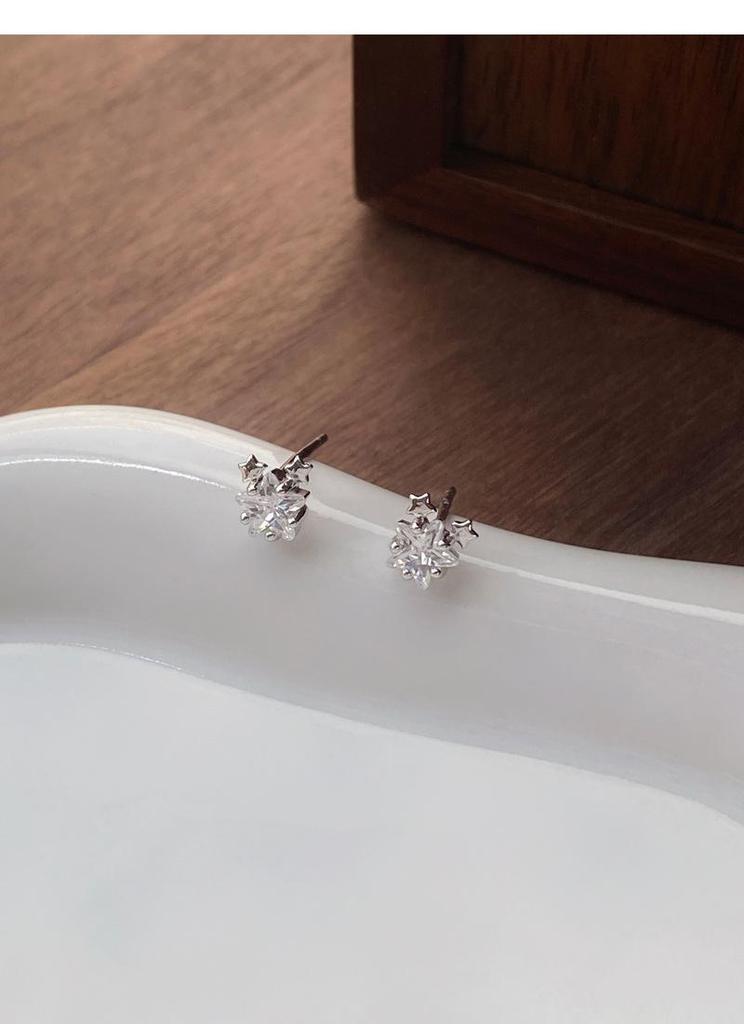 S999 Sterling Silver Shiny Star Stud Earrings for Women - Small, Elegant, Exquisite Ins Style Jewelry