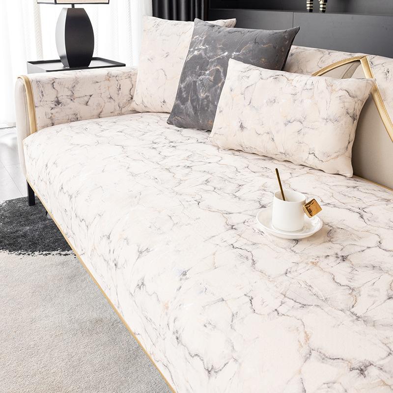 Lehký luxusní polštář na pohovku se zlatým okrajem Horký potah na pohovku žinylkový potah na pohovku univerzální pro všechna roční období Protiskluzové potahy na pohovku