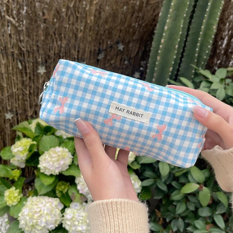 Sweet Bow Women's Storage Bag Large Capacity Female Cosmetic Bags Cute Plaid Makeup Clutch Purse Portable Girls Pencil Case