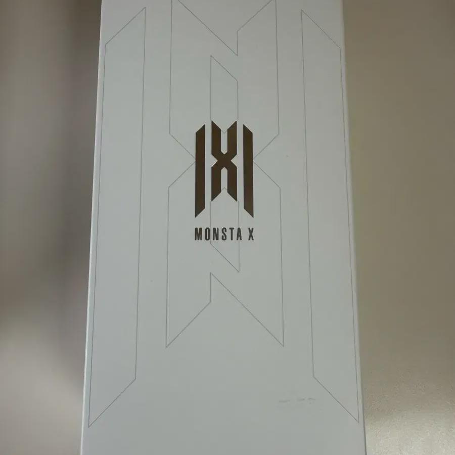 

Светильник Monsta X Mondung, нераспечатанный, абсолютно новый