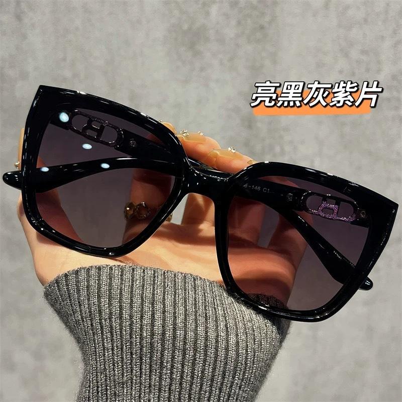 2026 новые солнцезащитные очки женские высококачественные очки с большой оправой подчеркивают лицо, маленькие оправы, защита от УФ-лучей, ультралегкие солнцезащитные очки tr90/polarizer