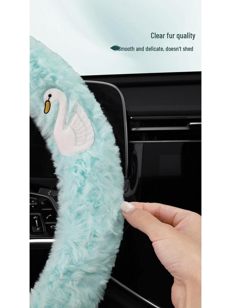 Winter Warm Plush Steering Wheel Cover - Non-slip, Anti-freeze, Universal Hand Warmer for Cars.