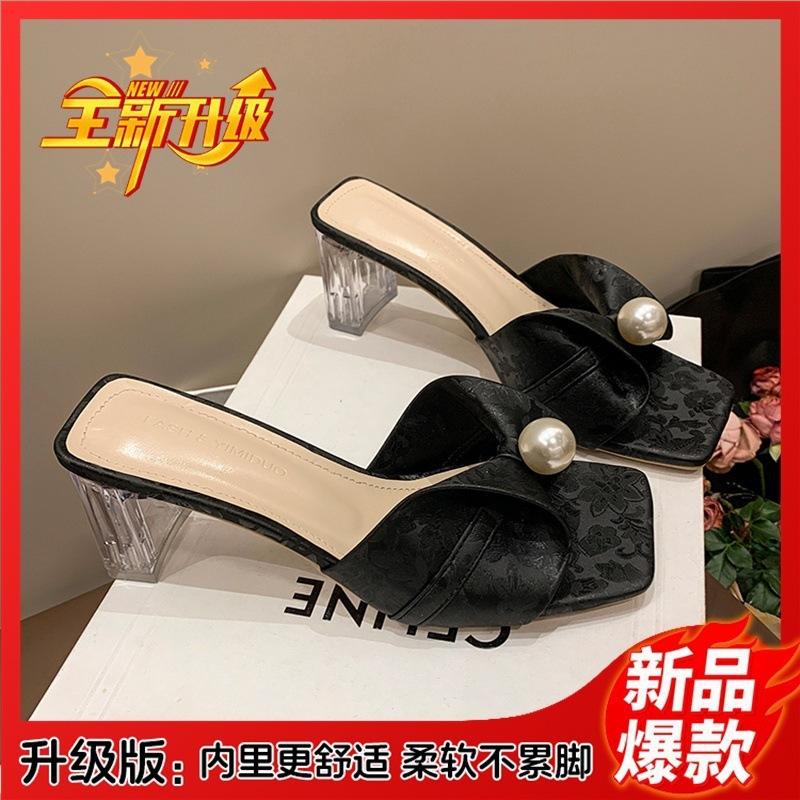 

National style pearl slippers women s new summer wear high-end French temperament crystal thick heel 35 чёрный