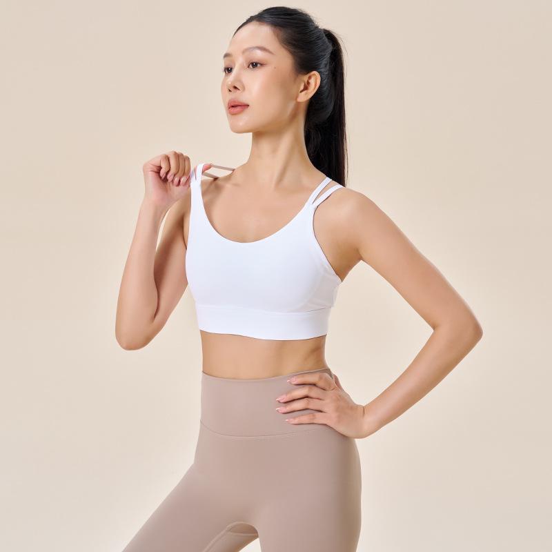 High-Intensity Cross Back Strappy Sports Bra for Women