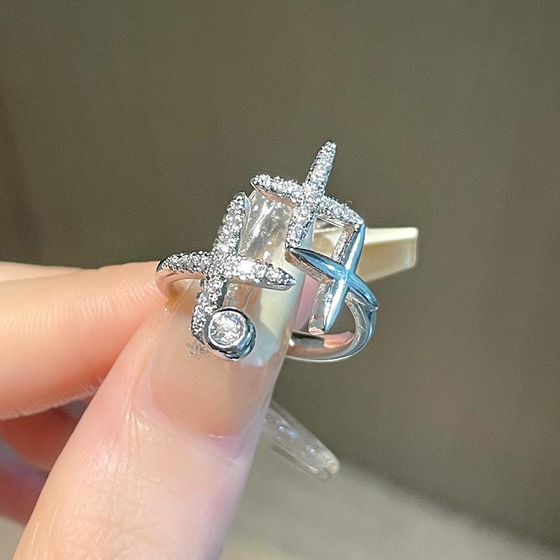 Starlight Sparkling Diamonds, Diamonds Full Of Zircon, Light Luxury Broken Diamond Rings, Niche Design, High-End Sense, Cold Wind, Open Ring For Women Adjustable opening