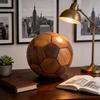 Teakholz Fußball Dekoration mit traditioneller Holzverbindung für Kinderzimmer und als Geschenk
