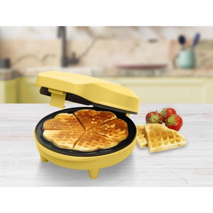 Bestron Gaufrier Pour Gaufres Classiques En Forme De Cœur, Gaufrier Avec Revêtement Anti-adhésif, 700 Watts, Couleur: Jaune