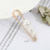 Women New Skirt Waist Artifact Waist Pin Cute Imitation Pearl Rhinestone Brooch Anti-lighting Pin Jewelry H1379
