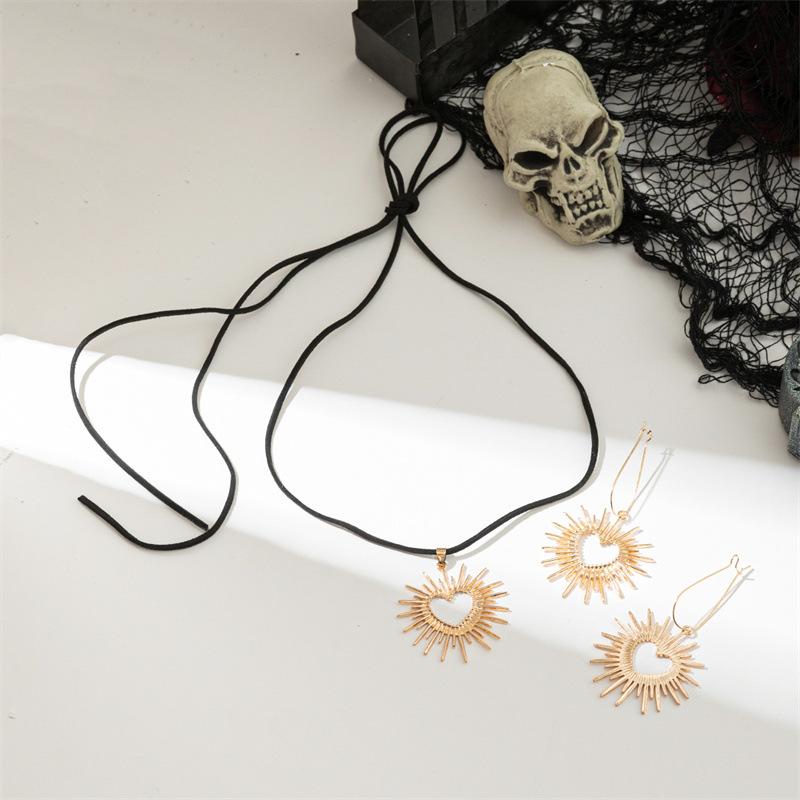 Black Velvet Heart Choker Necklace Earrings For Women Sexy Punk Heart Chockers Collar Retro Neck Jewelry Gift