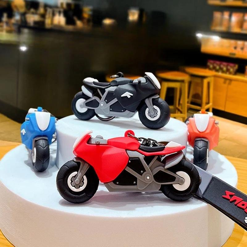 Car Keychain Motorcycle Style Keyring Bag Backpack Charm Car Hanging Pendant Motor Racing Boys Girls Gift Keychain Accessories