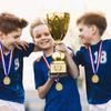 1/10 Stück Fußballpokal Goldmedaillen Gewinnerauszeichnungen Kinder Sportthema Geburtstagsfeier Gastgeschenke Fußballparty Geschenke Spielzeug Wettbewerbspreise