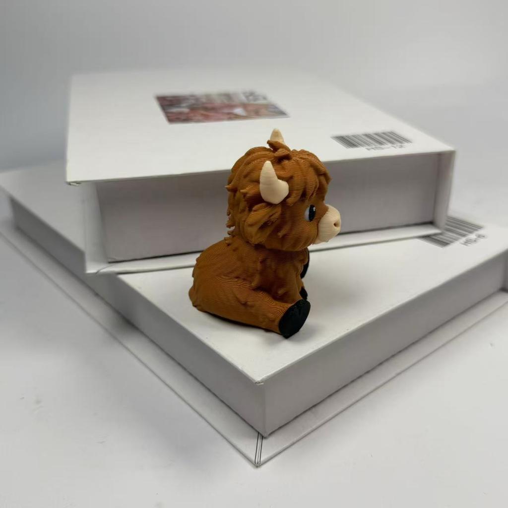 3D Printed Highland Cow Mini Figurine Desktop Micro Landscape Car Mounted Bonsai Decor Home Office Tabletop Animal Ornament Gift