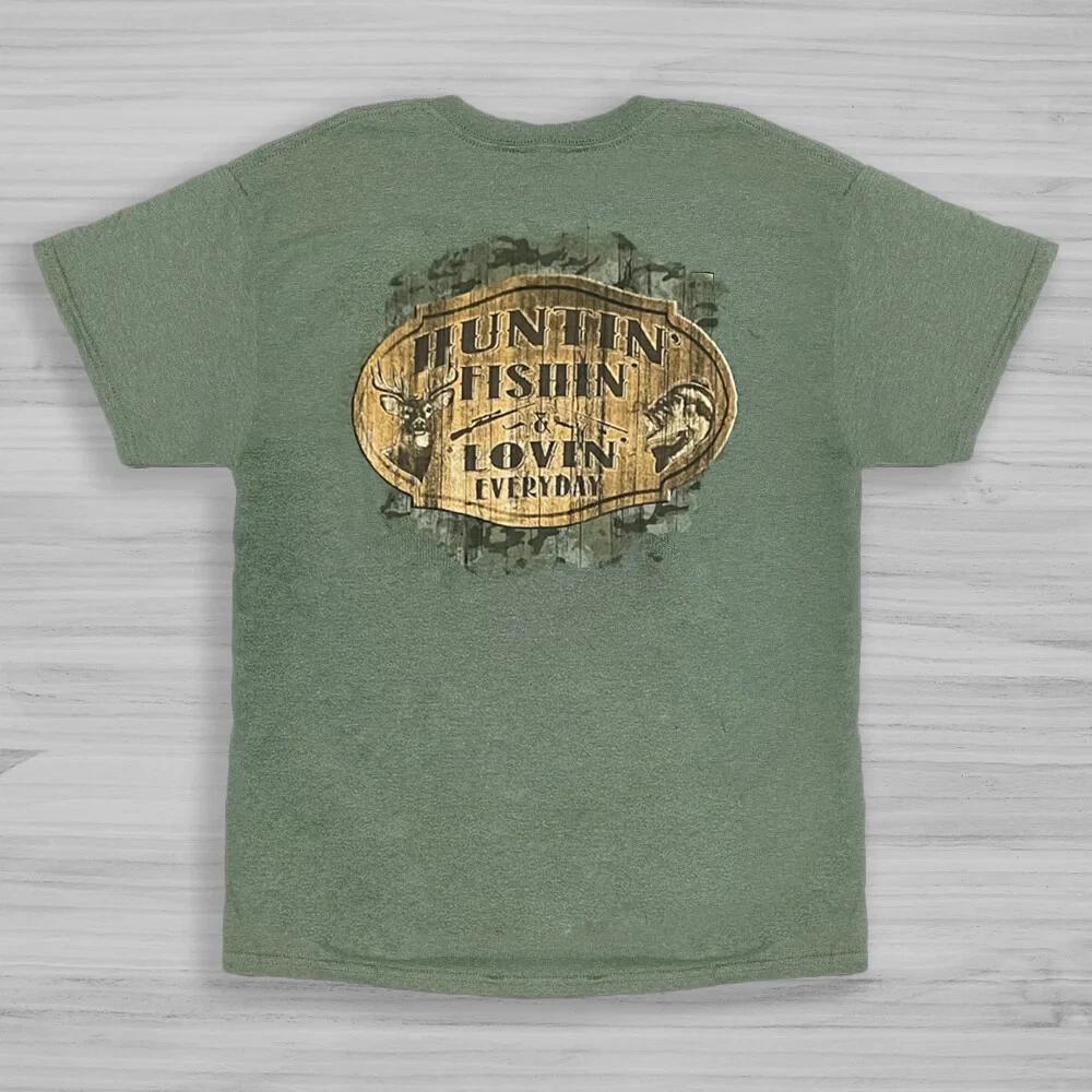 

New OLD GUYS RULE T Shirt HUNTIN FISHIN AND LOVIN EVERYDAY L