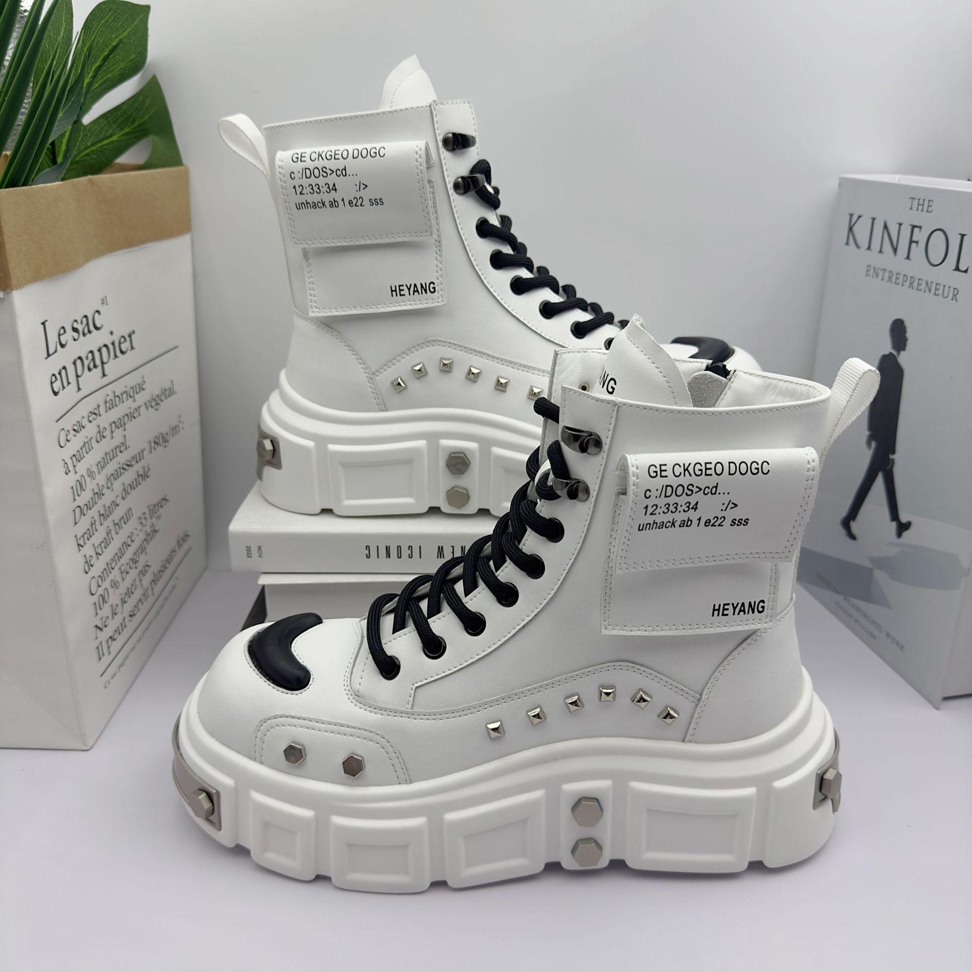 

Мужские ботинки с высоким голенищем Универсальные белые Повседневные на толстой подошве Панк-стиль Рыцарские ботинки Нишевый тренд Мужские ботинки с заклепками Botas Hombre 42