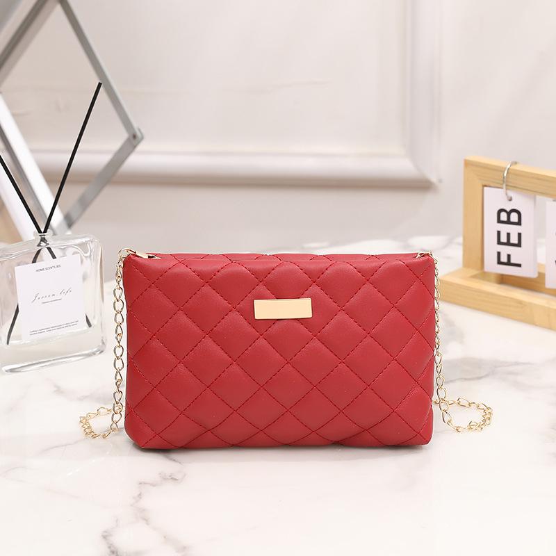 Embroidered Rhombus Soft Bag New Versatile Shoulder Messenger Women's Bag Niche Leather Mobile Phone Change Bag