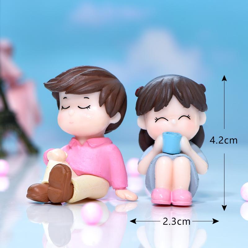 

2Pcs/set Lover Couple Miniature Crafts Fairy Garden Desktop DIY Micro Landscape Home Decor рожевий