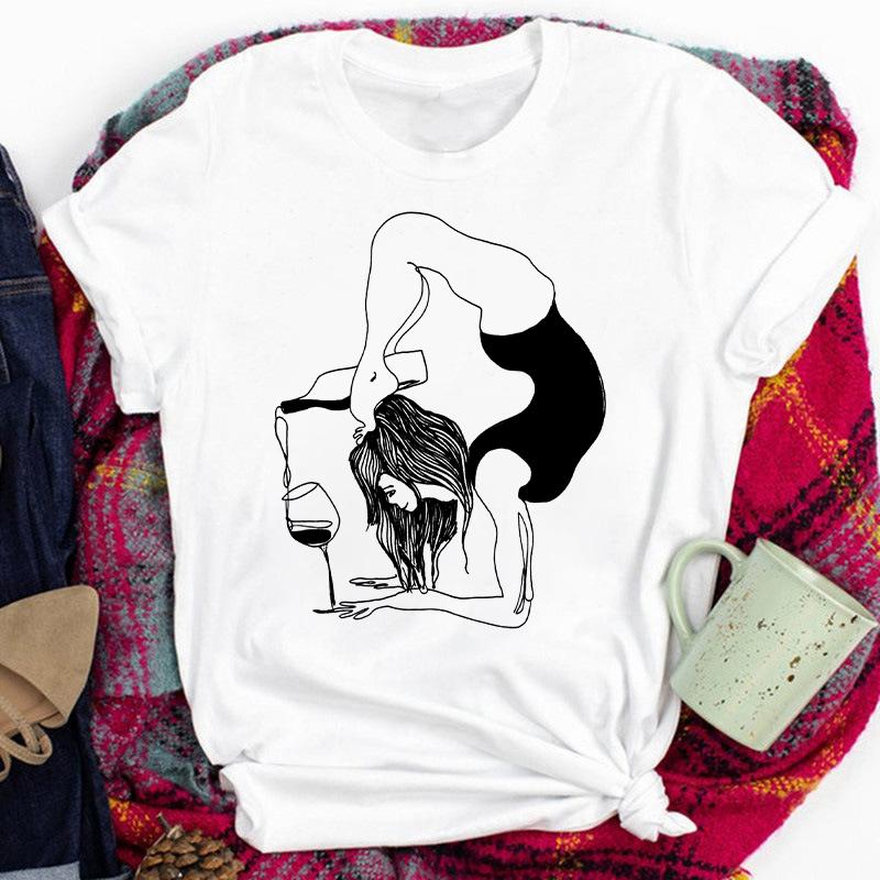 

Red Lips Drinking Red Wine Women Printed Short Sleeve Casual Cartoon Fashion Clothes Print Tee Top Tshirt Female Graphic T-Shirt XXXL білий