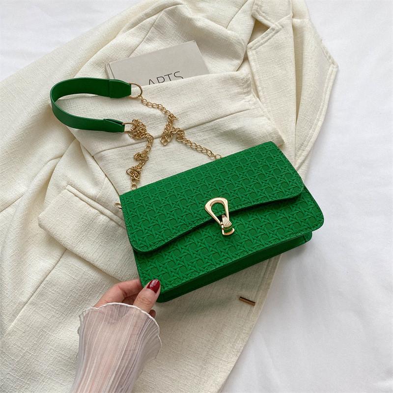 Fashionable Simple Shoulder Bag For Women Perfect For Casual Commuting Stylish Trendy Square Design
