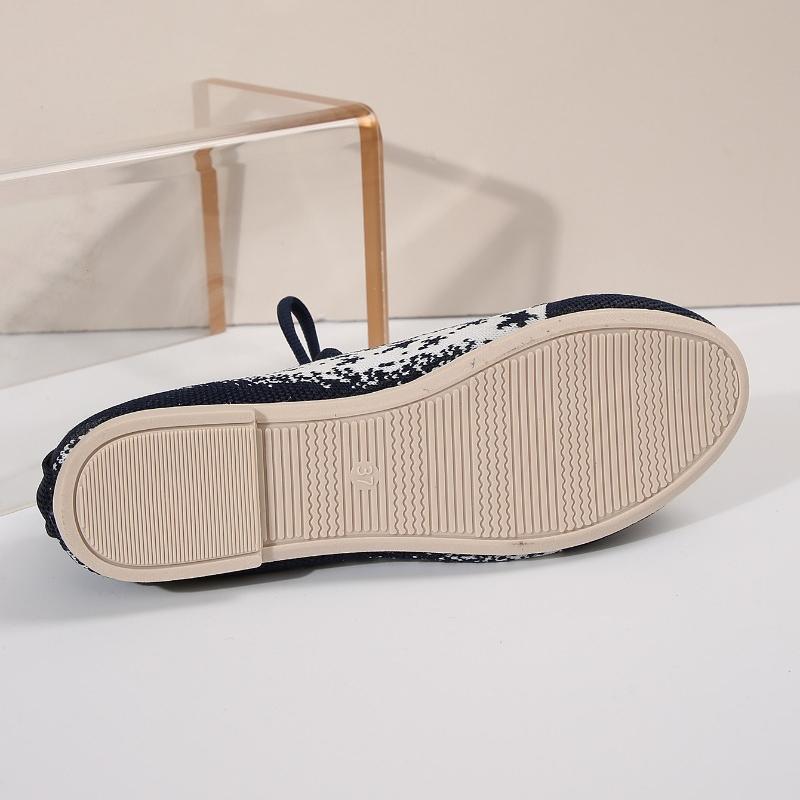 Fashion 2024 Autumn Women's Round Toe Design Anti-Slip Flat Lace Up Shoes Outdoor Casual Comfortable Breathable Sneakers Women's Shoes