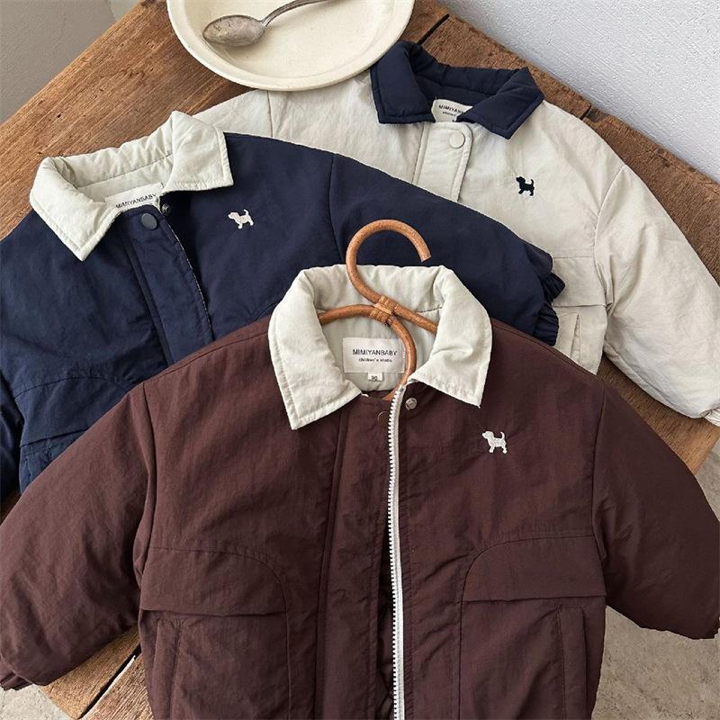 Herbst- und Winter-Kinderjacke Jungen- und Mädchen-Baumwolljacke Cartoon-Baseballjacke Dickkragenmantel