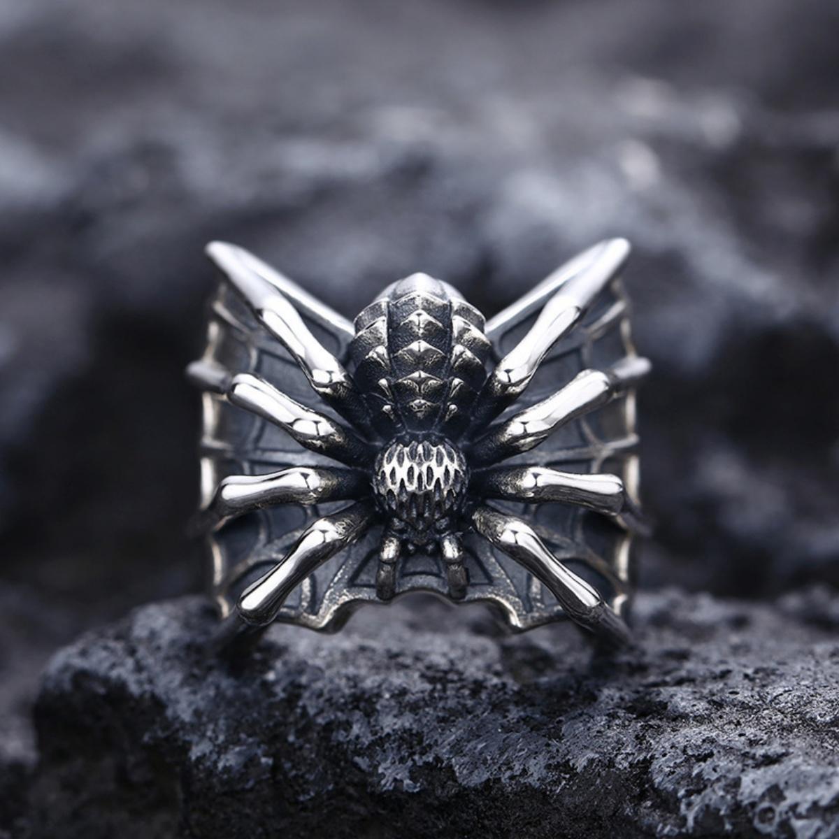 Exaggerated Vintage Metal Spider Opening Adjustable Ring Gothic Retro Insect Finger Ring Halloween Party Jewelry For Women Men